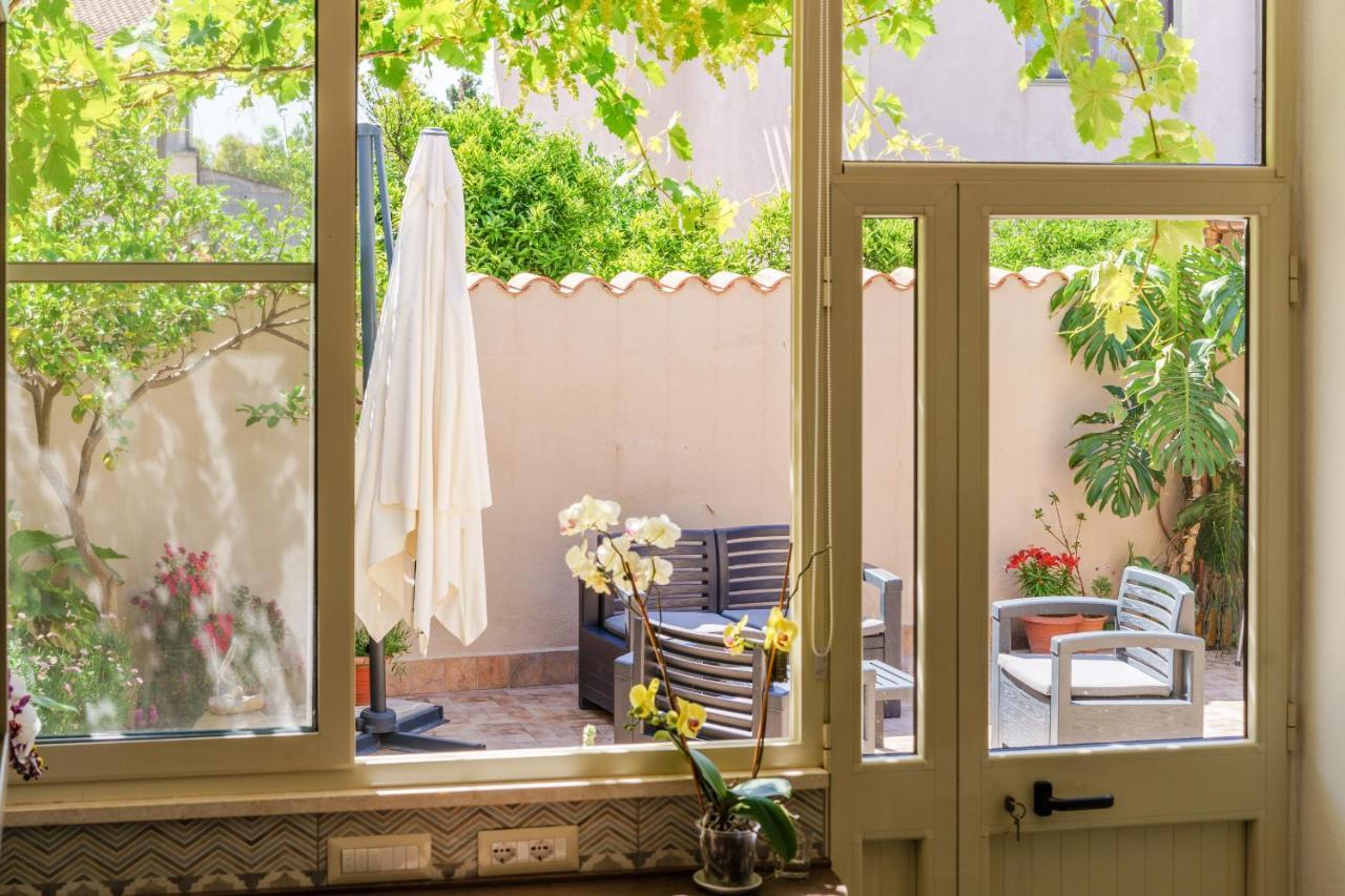 40° Parallelo Guest House Riola Sardo Exterior photo