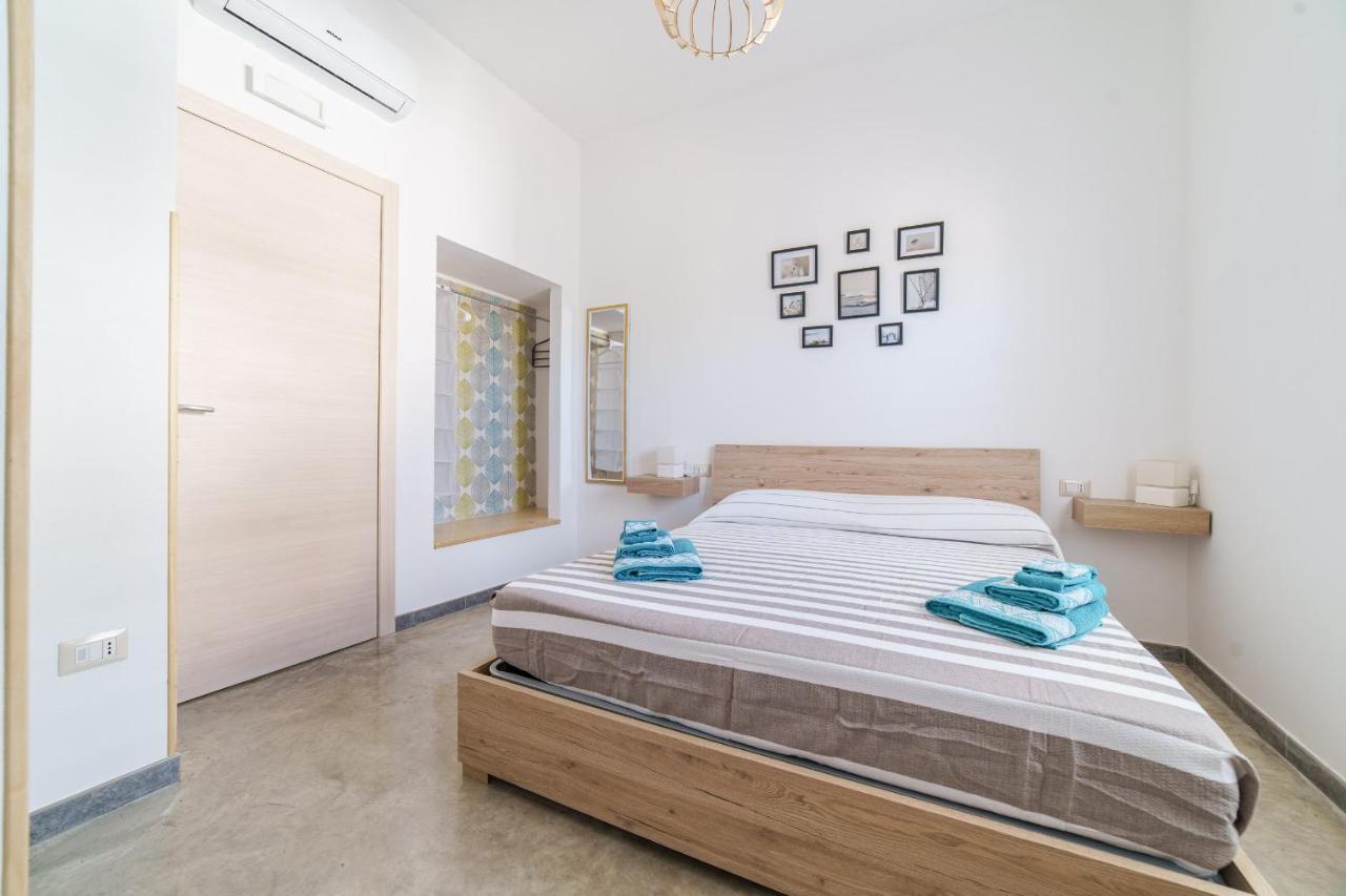 40° Parallelo Guest House Riola Sardo Exterior photo